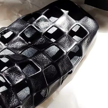 Men Shoes 2026 - Sandálias Rasteiras Femininas Pretas com Tiras